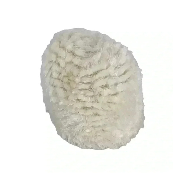 VINTAGE HAT HANSEN FAUX FUR WHITE WINTER MADE IN THE USA ADJUSTABLE CAP - Picture 9 of 16
